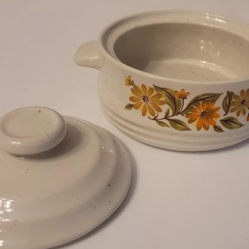 Capri Vintage 70’s Bake Serve n Store Stoneware Individual Casserole Dish Lid - Picture 2 of 5